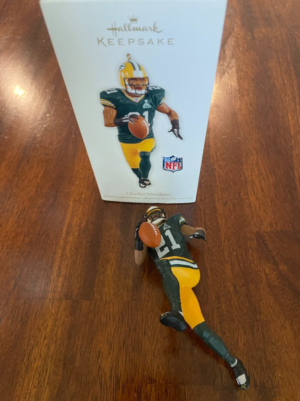 2012 Hallmark Keepsake Green Bay Packers Charles Woodson Ornament!